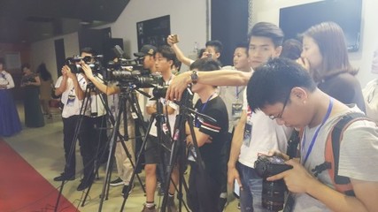 深圳大型活动年会摄影摄像多机位直播服务